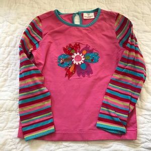 Hanna Andersson 120 appliqué flower shirt